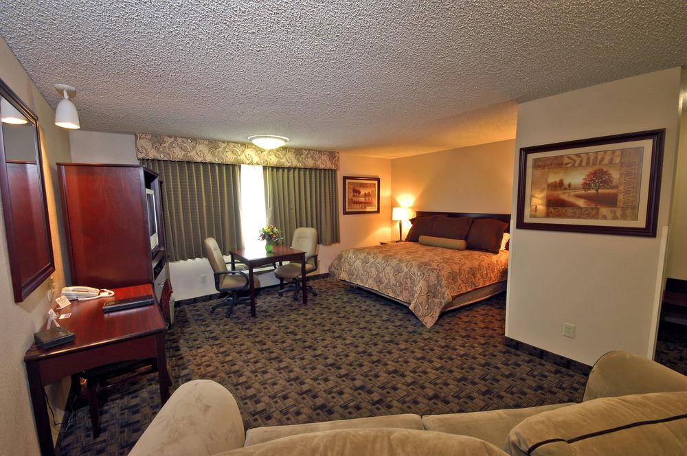 Red Lion Inn & Suites Vancouver Exterior photo